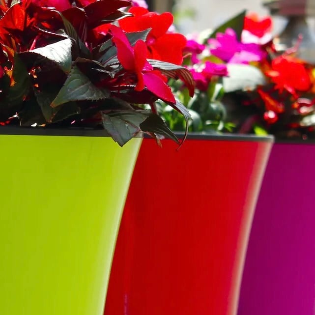 verniciatura-vasi-da-fiori interna1